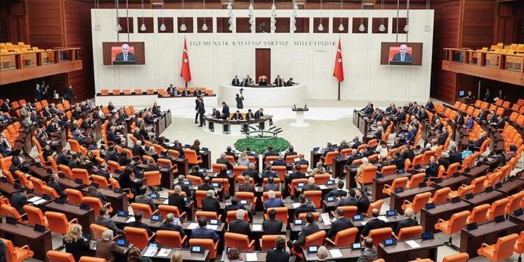 TBMM’den Milli Dayanışma, Kardeşlik ve Demokrasi raporuna açıklama