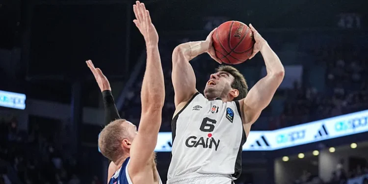 Beşiktaş GAİN, BKT Avrupa Kupası’nda Bahçeşehir’i yenip finale çıktı