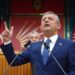 ÖZGÜR ÖZEL’DEN HODRİ MEYDAN