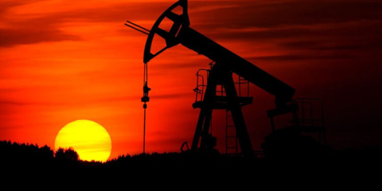 Suudi Arabistan: Saldırılar günlük 700 bin varil petrol kaybı getirdi
