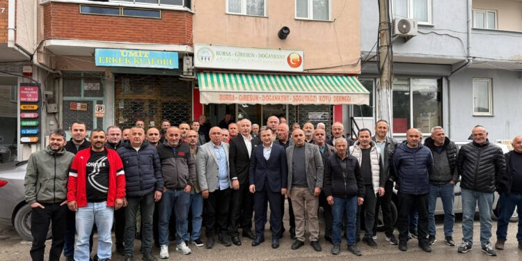 RÜŞAN ÖZDEN BURSA’DA GURBETÇİLERLE BULUŞTU: HEMŞEHRİ DAYANIŞMASI GÜÇLENİYOR