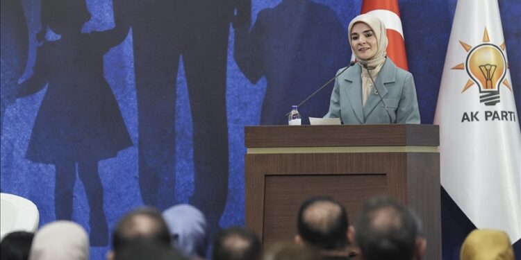 Bakan Göktaş: Aileleri güçlendiren sosyal hizmetleri sürdüreceğiz